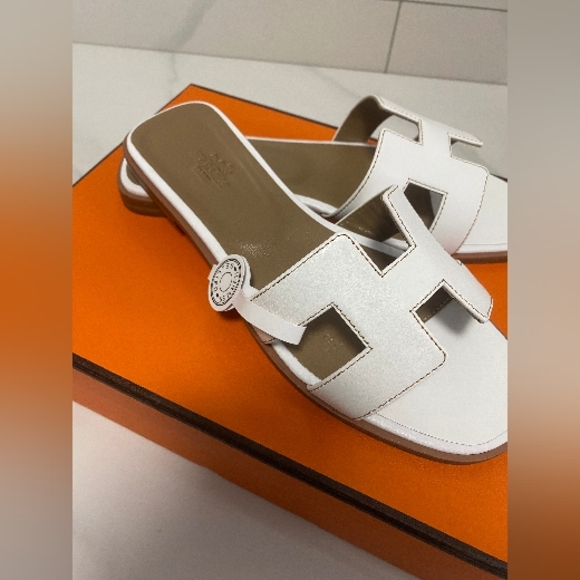 NWT White Hermes Orans Sandals - Picture 6 of 6